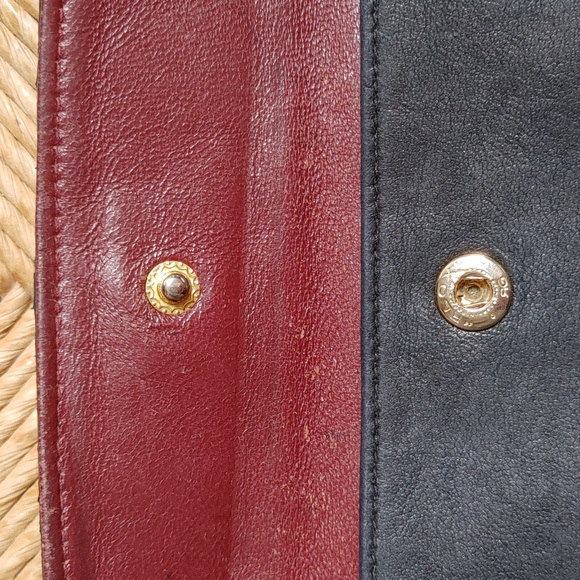 Vintage CHANEL Navy Quilted Leather Wallet - Picture 10 of 17